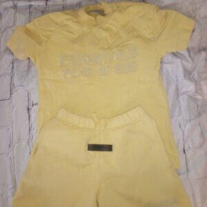 Essentials Fear of God short set
